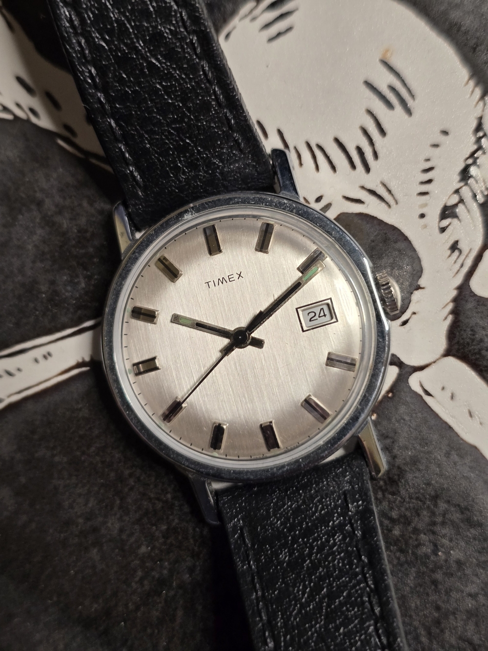 Timex Mercury Vintage Manual Watch with Black Strap (33mm)